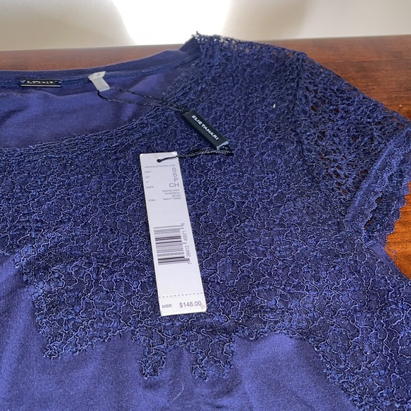 NWT Elie Tahari Navy Davis Knit cap sleeved Top with lace detail - Picture 5 of 6